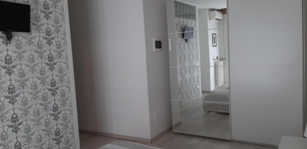 Manzoni Residence Комо Екстер'єр фото
